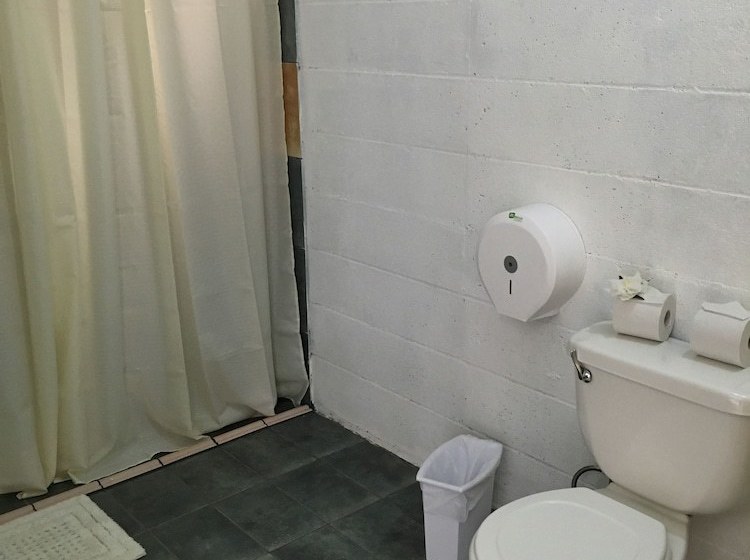 Хостел La Fortuna Backpackers Resort