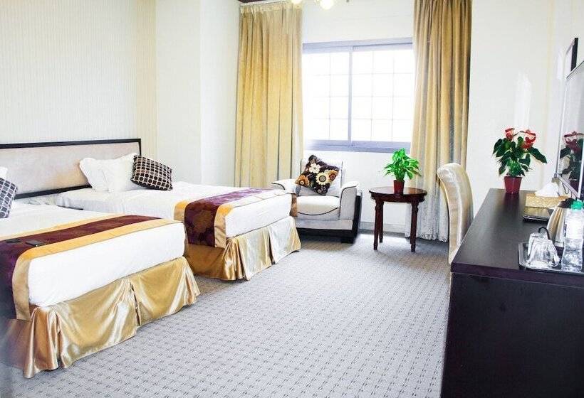 هتل Blue Peninsula