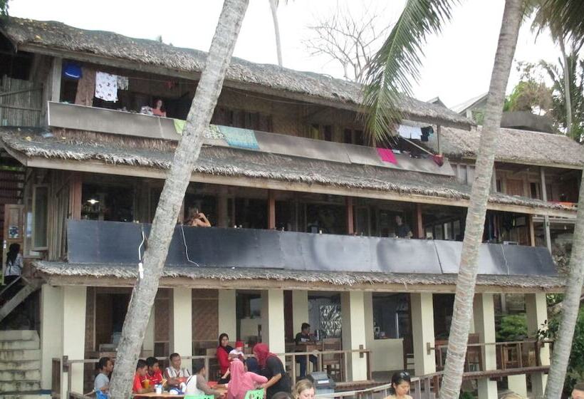 בית מלון כפרי Freddies Santai Sumurtiga