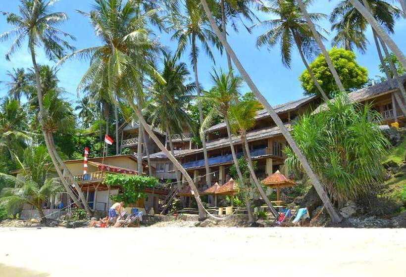 בית מלון כפרי Freddies Santai Sumurtiga