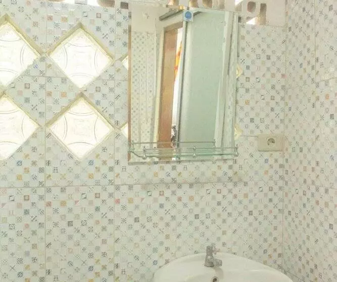 Hotelli Freddies Santai Sumurtiga