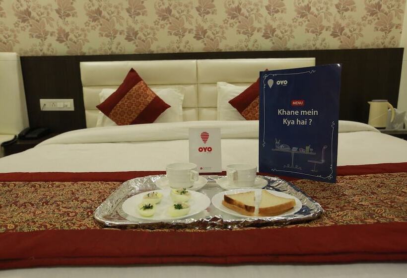 هتل Krishna Galaxy By Oyo Rooms