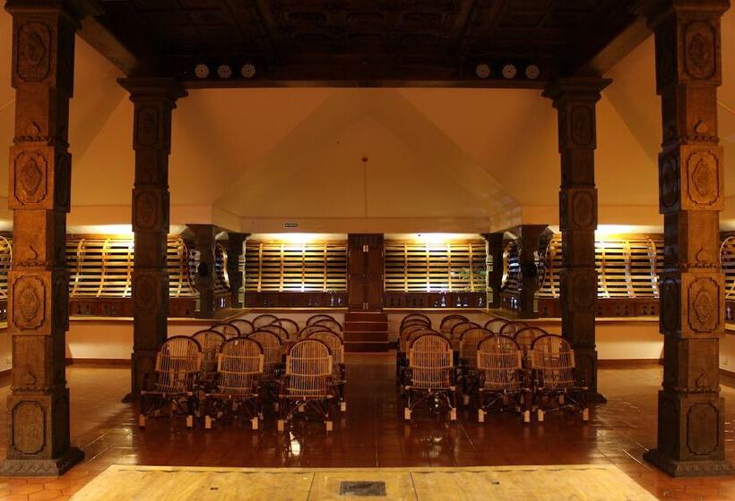 Hotel Neelambari Ecotourism