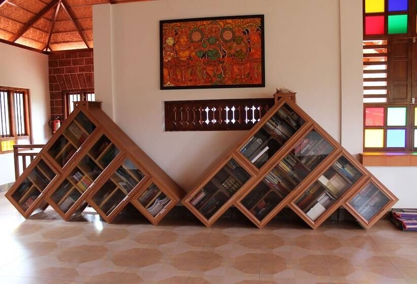 Hotel Neelambari Ecotourism