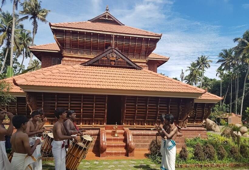 Hotel Neelambari Ecotourism