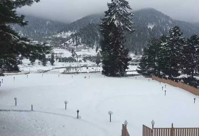 ホテル Royal Hillton Pahalgam