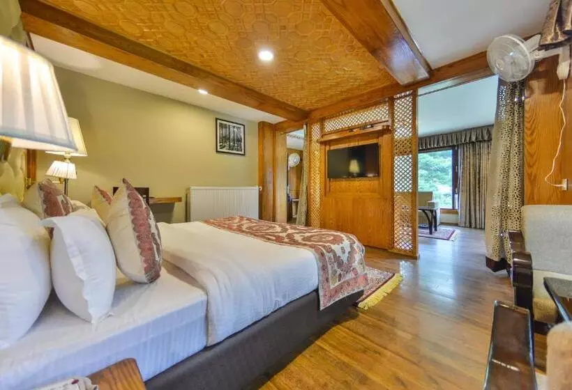 ホテル Royal Hillton Pahalgam