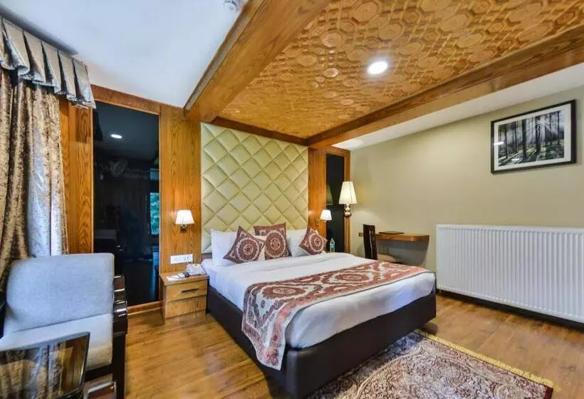 ホテル Royal Hillton Pahalgam