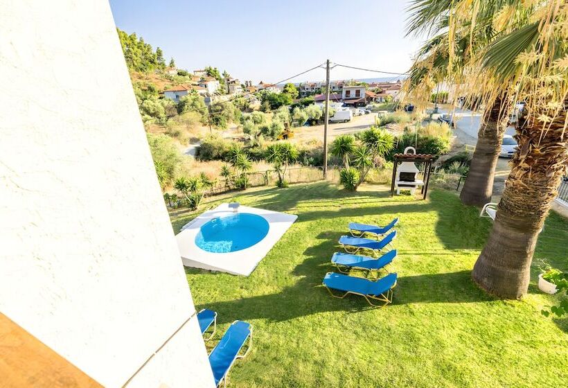 پانسیون Skioni Studios