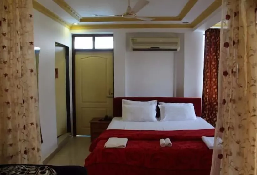 Royal Resort Rajbag