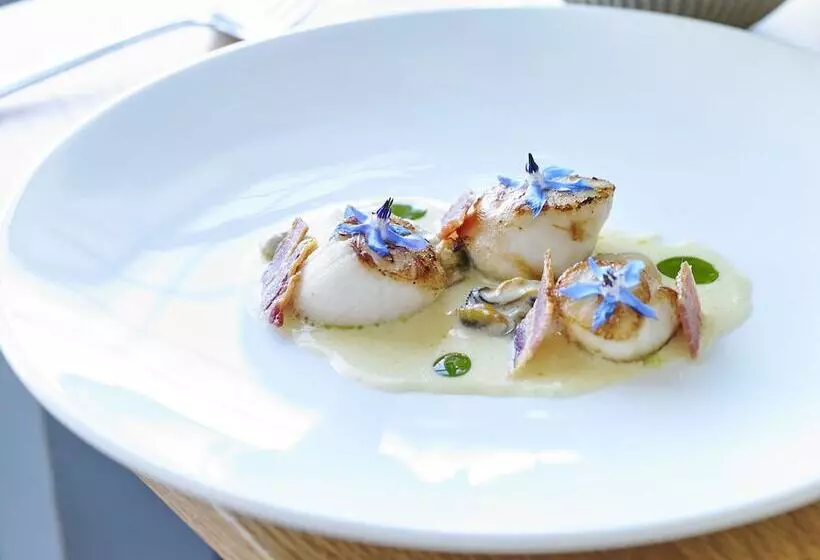 Hostelli Dunmore House