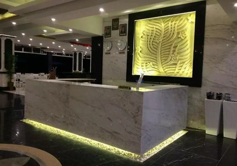 Hotelli Bintan Pearl Beach Resort