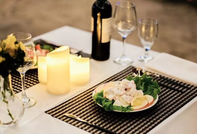 Hotelli Bintan Pearl Beach Resort