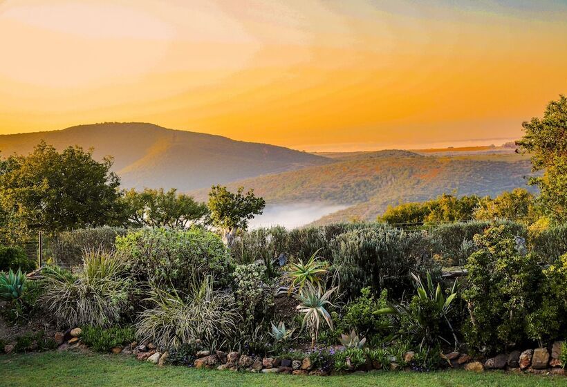 فندق Elephants Lodge Bellevue Forest Reserve