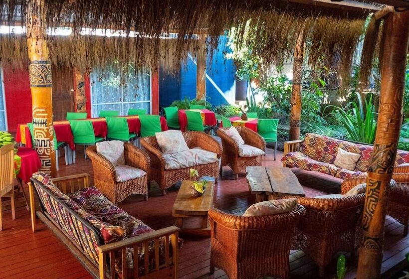 Kaimana Inn Hotel Restaurant