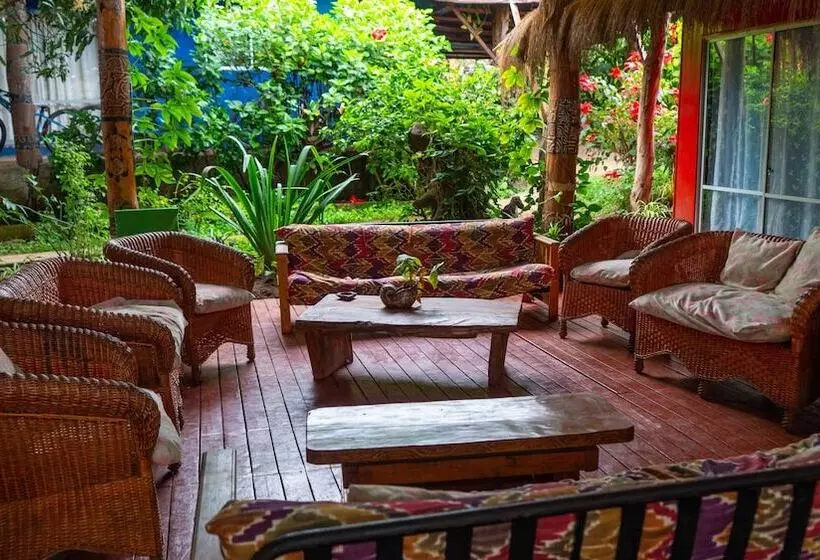 Kaimana Inn Hotel Restaurant