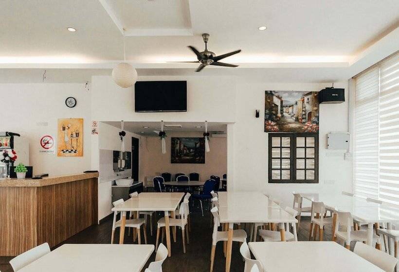 هتل Kertih Damansara Inn