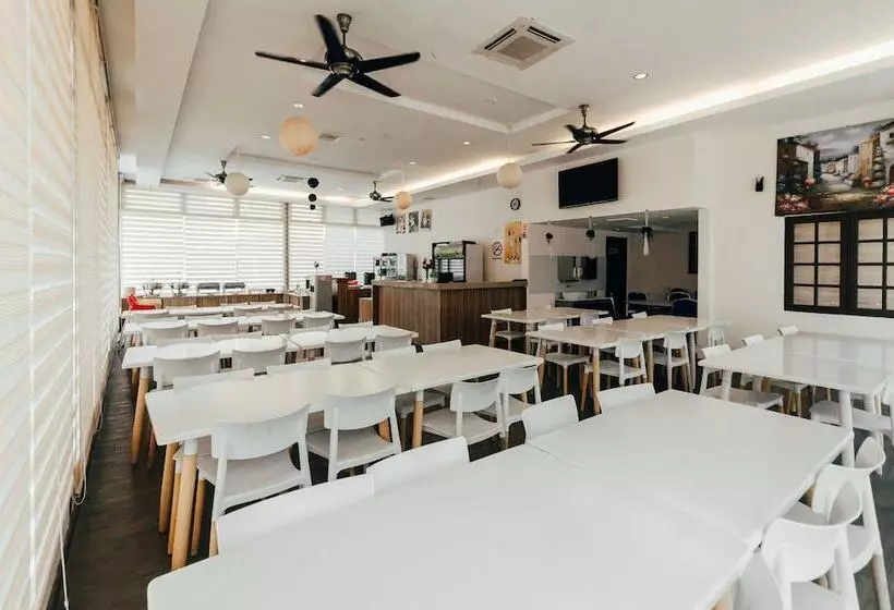 Hotelli Kertih Damansara Inn