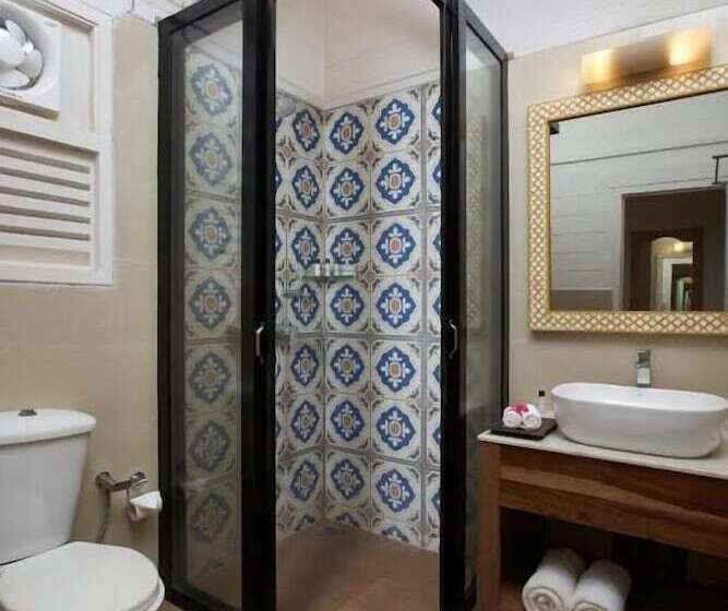 בית מלון כפרי Larisa Beach Resort