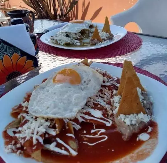 هتل Posada Maria Luisa