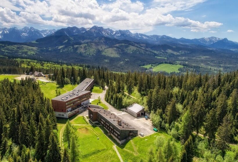 Zespół Tatry   Hotel Tatry I Budynek Turystyczny