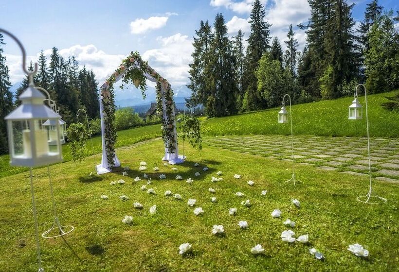 Zespół Tatry   Hotel Tatry I Budynek Turystyczny