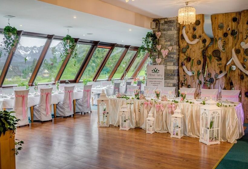 Zespół Tatry   Hotel Tatry I Budynek Turystyczny