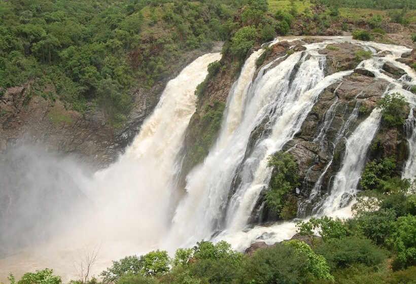 Kstdc Hotel Mayura Gaganachukki