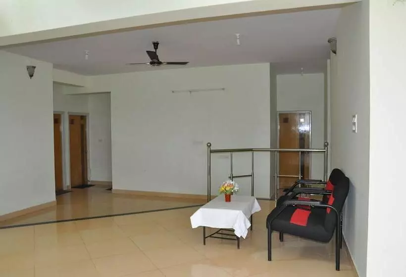 Kstdc Hotel Mayura Gaganachukki