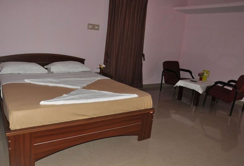 Kstdc Hotel Mayura Gaganachukki