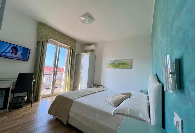 Pensió Bella Tropea Accommodation