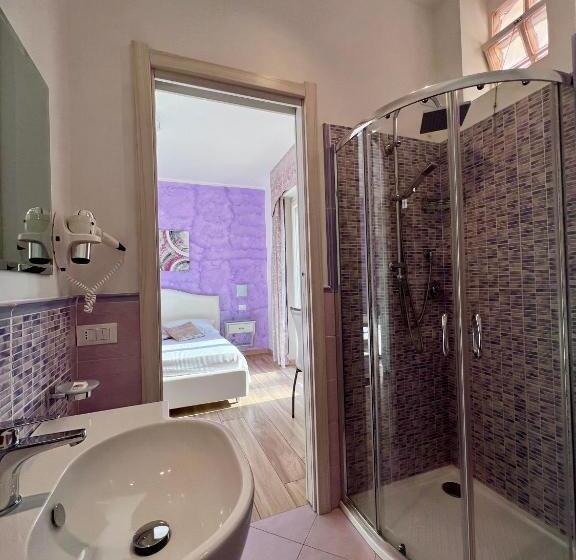 Pensió Bella Tropea Accommodation