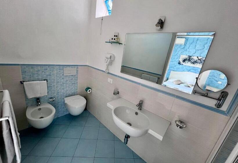 Pensió Bella Tropea Accommodation