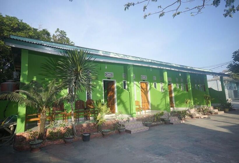 Pensjonat Bira Panda Beach 1