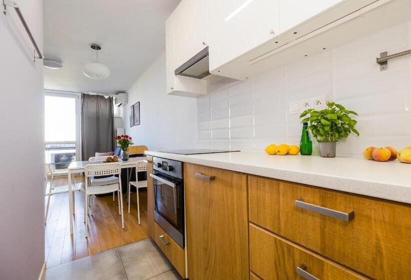 Shortstaypoland Chlodna