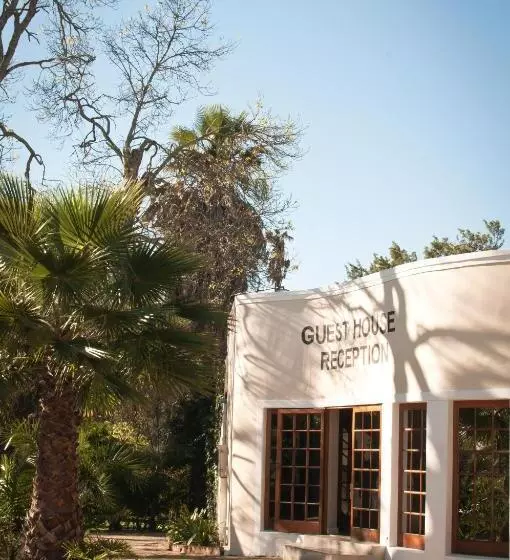 The Country Guesthouse