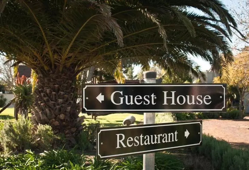 The Country Guesthouse