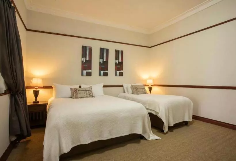 The Country Guesthouse