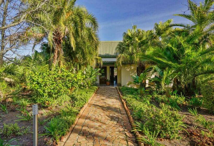 The Country Guesthouse