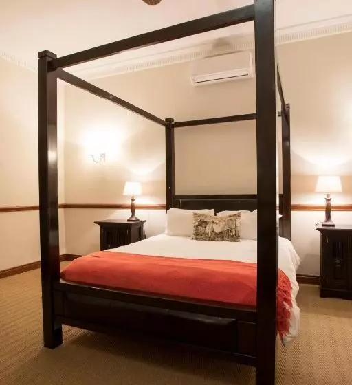 The Country Guesthouse