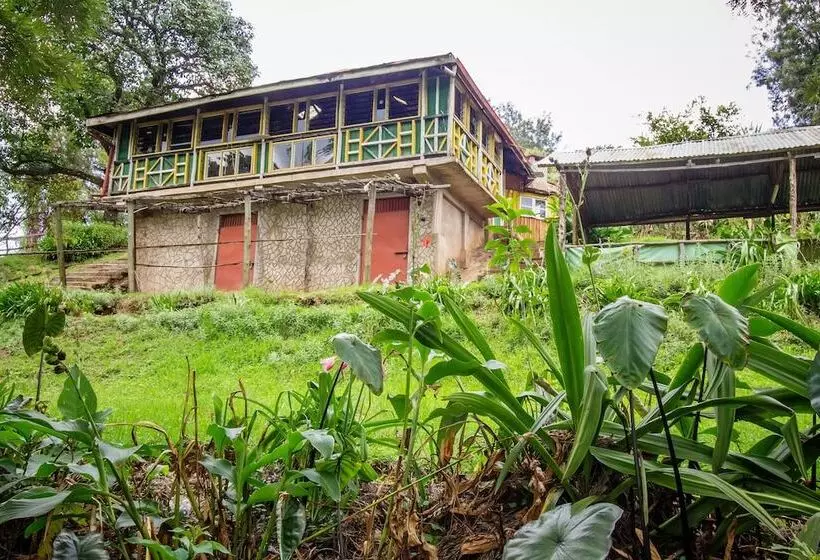 هتل Kimugu River Lodge
