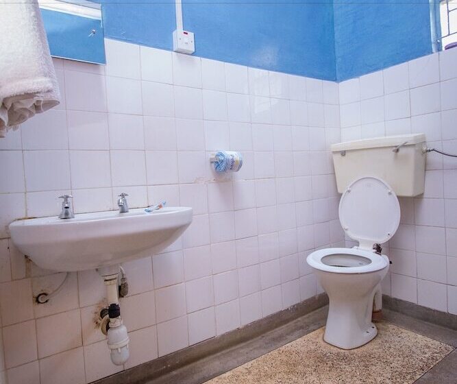 هتل Kimugu River Lodge