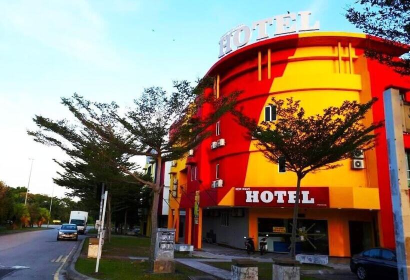 בית מלון כפרי Putra Heights New Wave