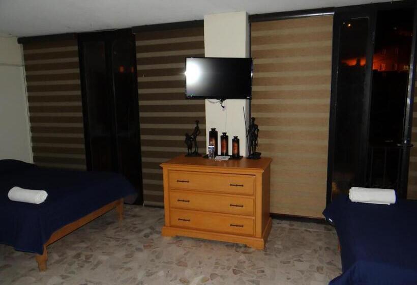 هتل San Antonio Guanajuato