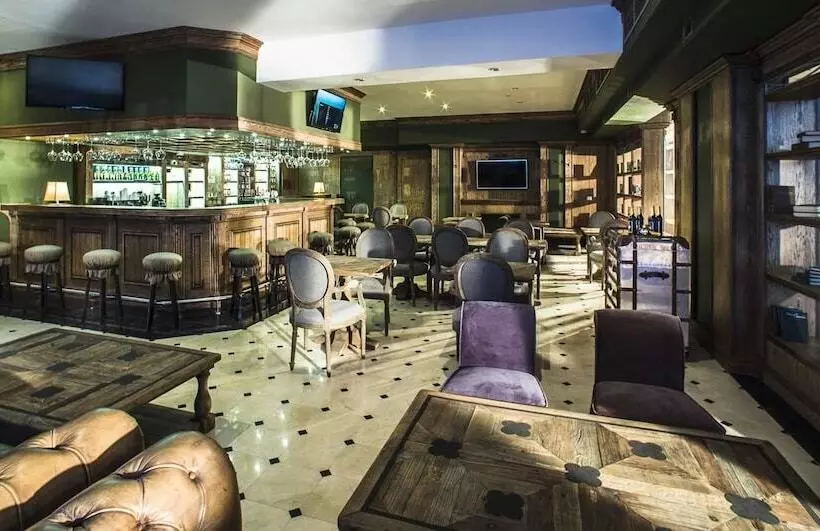 ホテル Soho Grand