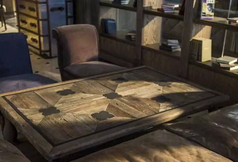 ホテル Soho Grand