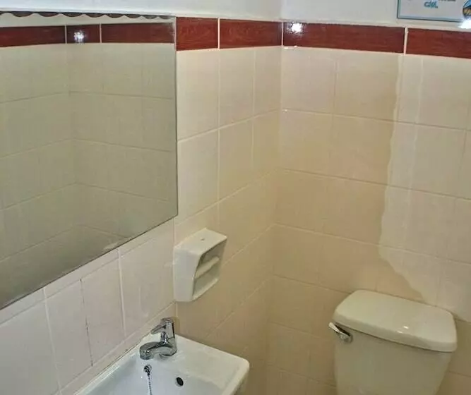 Mayon Backpackers Hostel