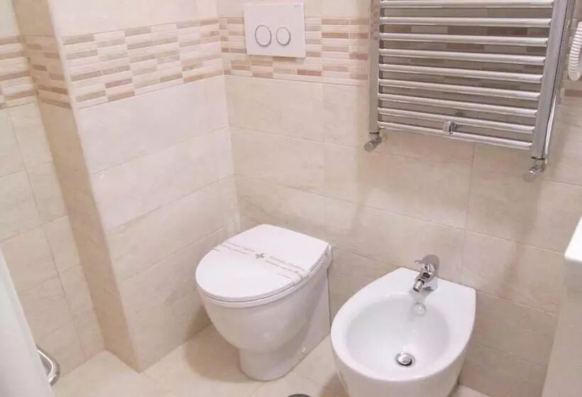 پانسیون Trevi Elegance Suite