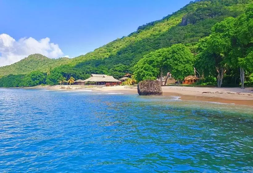 استراحتگاه Tenuta Chatham Bay