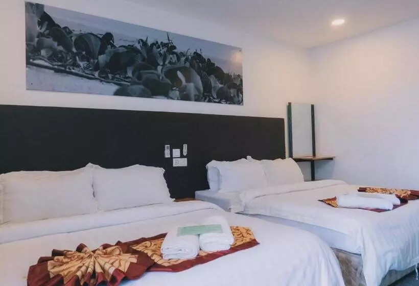 The Barat Tioman Beach Resort